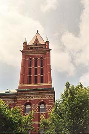 [photo, Allegany County Courthouse, 30 Washington St., Cumberland, Maryland]