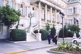 [photo, City Hall, 100 North Holliday St., Baltimore, Maryland]