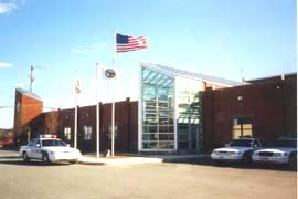 [photo, Municipal Building, 100 Railroad Ave., Elkton, Maryland]