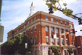 [photo, City Hall, 1 East Franklin St., Hagerstown, Maryland]